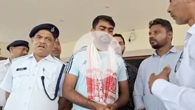 कांके: डुमरी विधायक जयराम महतो ने विधानसभा अध्यक्ष को पत्र दे कर मांडू विधायक की शिकायत की