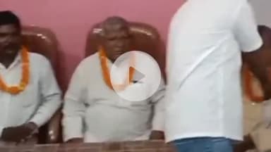 डंडारी: डंडारी प्रखंड कार्यालय परिसर में 20 सूत्री कार्यालय का विधिवत रूप से उद्घाटन किया गया