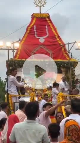 लाडपुरा: महाप्रभु भगवान श्री जगन्नाथ जी की रथ यात्रा में रथ खींचने का सौभाग्य मिला , बधाई 💐मुझे भगवान  श्री जगन्नाथ जी ।