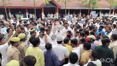 मछलीशहर: सतहरिया में प्राथमिक विद्यालयों के मर्जर आदेश के खिलाफ शिक्षक नेताओं ने सीएम को भेजा पत्र