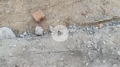 पानापुर पोखरा घाट निर्माण कार्य पानापुर जनता के द्वारा बाधित सही ढंग से करने का मांग।