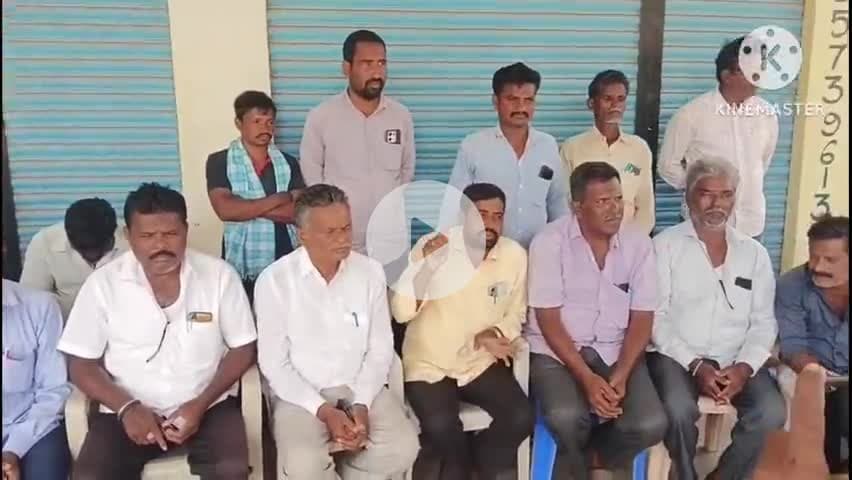 అడ్డ గూడూరు: ఎమ్మెల్యే మందుల సామెలు పై అసత్య ప్రచారాలు చేస్తే ఊరుకునేది లేదని లక్ష్మీదేవి కాల్వ గ్రామ కాంగ్రెస్ నాయకులు వెల్లడి