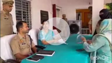 देेेवरिया: थाना समाधान दिवस पर डीएम और एसपी ने सदर कोतवाली में सुनीं फरियादियों की समस्याएं