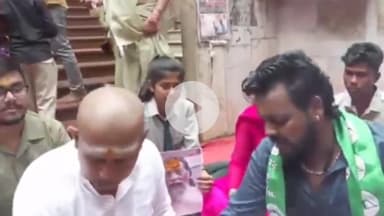 कांके: पहाड़ी मंदिर में जेएमएम सुप्रीमो शिबू सोरेन के अच्छे स्वास्थ्य के लिए लोगों ने की पूजा-अर्चना