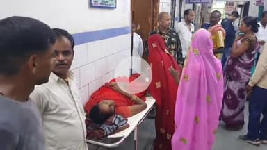 कुटुंबा: अंबा के सिंहपुर गांव में बारिश के दौरान अचानक छत पर गिरा वज्रपात, घर के अंदर बैठी महिला आई चपेट में, चल रहा इलाज