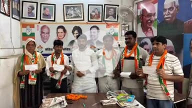 गोपालगंज: गोपालगंज जिला कांग्रेस कार्यालय में जिलाध्यक्ष ने कई लोगों को कांग्रेस की सदस्यता दिलाई