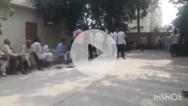 भाटपार रानी: बनकटा भाटपार रानी रेलवे ट्रैक पर मिला युवती का शव, पुलिस ने शव की पहचान कराई