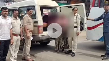 सीतामऊ: सीतामऊ थाने के सामने बैठी विक्षिप्त महिला को SDOP और TI ने भिक्षुक पुनर्वास केंद्र इंदौर भेजा