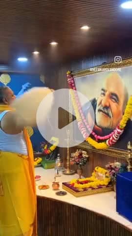 #11करोड़रामनामजप 
#नीमकरौरीधामइंदौर
#neemkarolimaharajji #neemkarolibabaashramtaos #neemkarolibaba❤️ #neemkarolibabaquotes #today