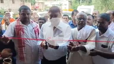 रहुई: हवनपुरा में ₹11 लाख की लागत से बने नव निर्मित समुदाय भवन का मंत्री सह विधायक ने किया उद्घाटन