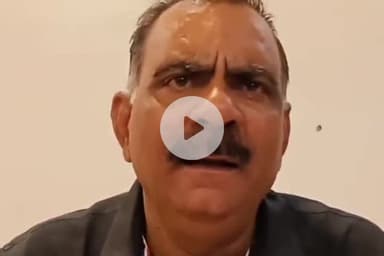 ओरमांझी: पासवा के राष्ट्रीय अध्यक्ष ने राजकीय अतिथि शाला में गोल इंस्टीट्यूट पर छात्रों को गुमराह करने का आरोप लगाया