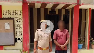 फरेंदा: वसूली वारंट में आरोपी अनिल यादव को धानी बाजार से गिरफ्तार किया गया, न्यायालय में पेशी