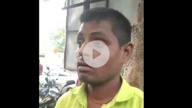 लोहरदगा: सदर अस्पताल से मोटरसाइकिल चोरी करते सीसीटीवी में कैद चोर, नीले कपड़ों में बाइक के साथ पकड़ा गया