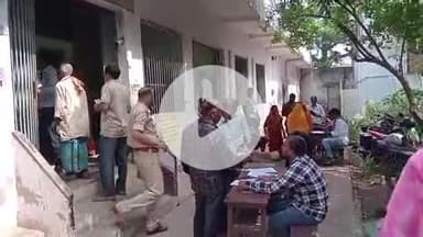 आरा: भोजपुर जिले में नगर पालिका उप निर्वाचन 2025 का मतदान शांतिपूर्ण ढंग से संपन्न, कुल मतदान प्रतिशत 55.25% रहा