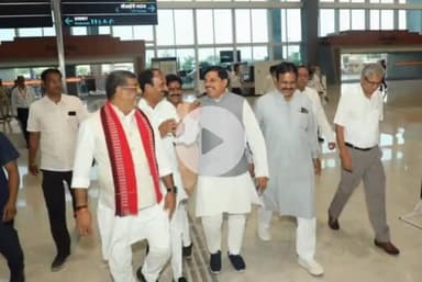 ग्वालियर गिर्द: मुख्यमंत्री मोहन यादव का विमानतल पर हुआ भव्य स्वागत