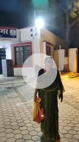 Thana Thana Madhav Nagar nahin Sun Raha Hai ek Budhi man Thane mein 4 ghante se baithi hai