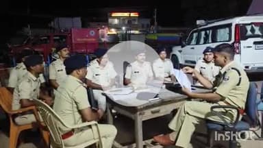 आरा: रात्रि में पुलिस अधीक्षक महोदय ने उदवंतनगर थाना का किया निरीक्षण