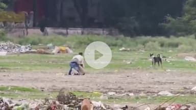 कानपुर: निराला नगर रेलवे ग्राउंड में एक मजदूर का क्वार्टर चोरी कर पीने के बाद भिड़े मजदूर, लात-घूंसे चले, वीडियो हुआ वायरल