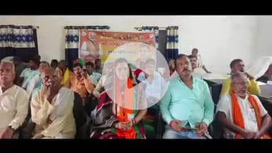 पांकी: महिला मोर्चा प्रदेश कोषाध्यक्ष लवली गुप्ता ने सुनी प्रधानमंत्री नरेंद्र मोदी की 'मन की बात'