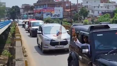 जहानाबाद: चिराग पासवान के राजगीर में बहुजन भीम संकल्प समागम, गाड़ियों के काफिले के साथ हजारों लोगों ने किया प्रस्थान