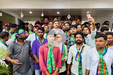 ओरमांझी: रांची के ओरमांझी में आजसू का प्रखंड स्तरीय कार्यकर्ता सम्मेलन आयोजित