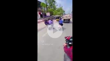 झांसी: इलाइट चौराहे पर रील बाजों ने वाहन चालकों की जान जोखिम में डालकर बनाई रील, पुलिस ने पकड़ा और कोर्ट में पेश किया