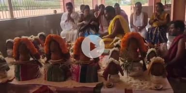 కనిగిరి: మున్సిపాలిటీ పరిధిలోని శ్రీ లక్ష్మీనరసింహ స్వామి ఆలయంలో వారాహి నవరాత్రుల్లో భాగంగా వర్షాలు కురవాలని చండీ హోమం నిర్వహణ