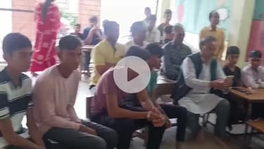 खरगौन: खरगोन में उत्साह से सुनी गई ‘मन की बात’, विधायक और बीजेपी जिलाध्यक्ष भी शामिल हुए