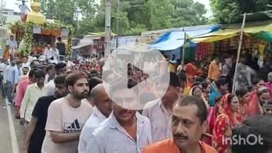 भभुआ: भभुआ जगजीवन स्टेडियम से शहर में भगवान जगन्नाथ की शोभायात्रा निकाली गई, हजारों श्रद्धालु रहे मौजूद