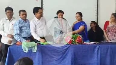 जतारा: जतारा शासकीय महाविद्यालय के प्रधानाध्यापक को स्टाफ और अखिल विद्यार्थी परिषद ने दी भावभीनी विदाई