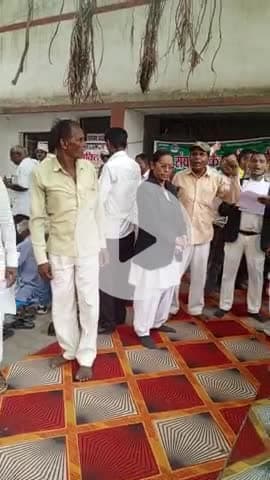 गोंडवाना गणतंत्र पार्टी जौनपुर, जिलाध्यक्ष अमरजीत गोंड जी के द्वारा मनाया गया वीरांगना महारानी दुर्गावती जी का बलिदान दिवस।