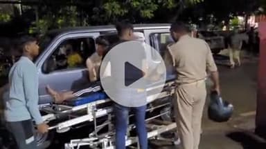 फिरोज़ाबाद: गांव विलेहना में मोबाइल चेक करने पर पत्नी ने पति को बेलन से पीट-पीटकर किया अधमरा, अस्पताल में भर्ती