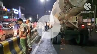 फिरोज़ाबाद: सीएल जैन कॉलेज के पास हाइवे पर रॉग साइड से आ रहे ट्रक ने बाइक सवार दो लोगों को 100 मीटर तक घसीटा, दोनों हुए गंभीर घायल