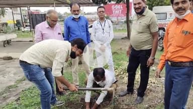 चांद: चांद के प्राथमिक स्वास्थ्य केंद्र के प्रांगण में किया गया पौधारोपण