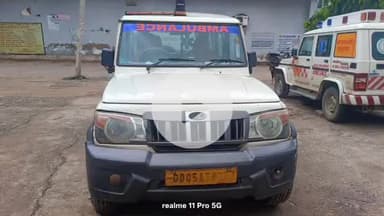 मेदिनीनगर (डालटनगंज): एमएमसीएच में एंबुलेंस चालक ने महिला से की अश्लील हरकत, होमगार्ड जवान को कुचलने का किया प्रयास