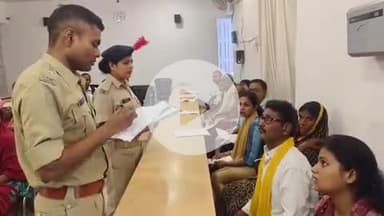 आरा: भोजपुर एसपी मिस्टर राज ने एसपी कार्यालय में जनता दरबार के माध्यम से जनता की समस्याएं सुनीं, दिए आवश्यक दिशा-निर्देश