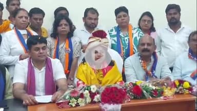 झांसी: दीपमाला बनीं अपना दल एस महिला मंच की राष्ट्रीय अध्यक्ष, सर्किट हाउस में दीदी को मुख्यमंत्री बनाने की की अपील