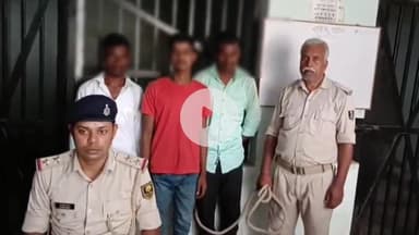 सहार: ऑटो चालक से छिनतई करने वाले तीन अपराधियों को सहार पुलिस ने किया गिरफ्तार, नकद रुपए व मोबाइल बरामद