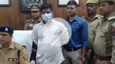 थाना दशाश्वमेध पुलिस ने चैन लूटने वाले अभियुक्त को किया गिरफ्तार, बरामद हुआ देसी तमंचा