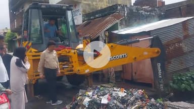 नगर पालिका चेयरपर्सन सना मामून ने आज शहर के बड़े नालो का निरिक्षण किया, इस मौके पर मुख्य खाध सफाई निरीक्षक दिलशाद हुसैन मौजूद रहे, उन्होंने चिड़िमार बिलासपुर गेट नाला, चीनी मील नाला, शादी कि मण्डयया नाला का निरिक्षण किया.