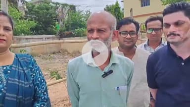 मुंगेर: एडीआरएम ने मुंगेर रेलवे स्टेशन पर मुंगेर सेवा मंच द्वारा किए गए वृक्षारोपण का निरीक्षण किया, मंच को धन्यवाद दिया