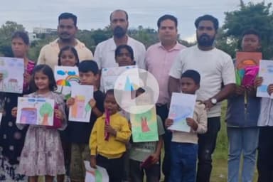 ओरमांझी: पतरा गोंदा में समर्पण चैरिटेबल ट्रस्ट द्वारा पर्यावरण संरक्षण अभियान के तहत पेंटिंग प्रतियोगिता का आयोजन