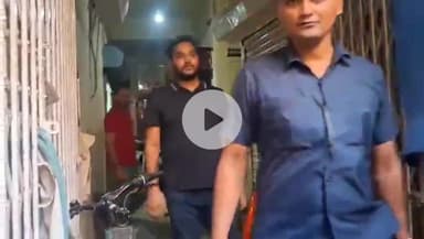 पटना ग्रामीण: तेज प्रताप यादव बाइक से अनुष्का यादव के घर पहुंचे, कहा- यह मेरा पारिवारिक रिश्ता है