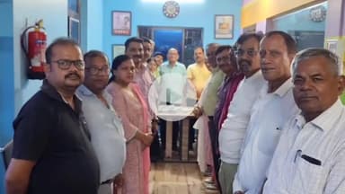 कोडरमा: असनाबाद में भारत विकास परिषद की बैठक में स्थापना दिवस कार्यक्रम और पर्यावरण संरक्षण के लिए पौधारोपण पर चर्चा हुई