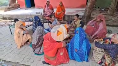 झांसी: रक्सा के हैवदा में मूंगफली का बीज लेने ससुराल आए युवक की करंट लगने से हुई दर्दनाक मौत, परिवार का रो-रो कर बुरा हाल