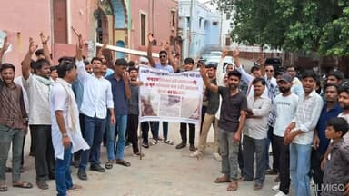 बीदासर: बीदासर में गौभक्तों ने निकाली जन आक्रोश रैली, मृत गौवंशों के भूमिगत क्रियाकर्म की मांग की