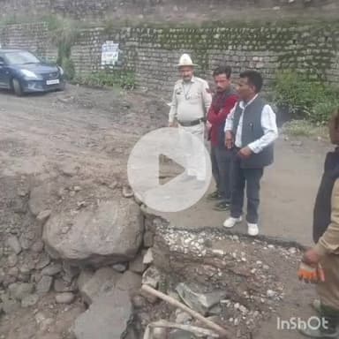 रोहड़ू: समाजसेवी सूर्यदेव शर्मा ने एसडीएम रोहड़ू व PWD विभाग का जताया आभार, चिड़गांव के ग्रामीणों को कीचड़ और बदबू से मिली निजात