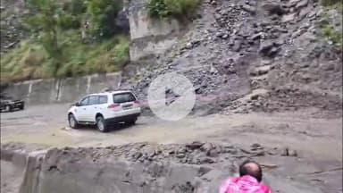 टापरी: किन्नौर के पागल नाला समीप NH-5 बहाल, वाहनों की आवाजाही शुरू, वाहन चालक बरतें ऐतिहात: जिप्र