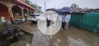 बाबई: बज्जरवाड़ा में जलभराव की समस्या, विधायक ने ग्रामीणों से चर्चा कर कराया निराकरण