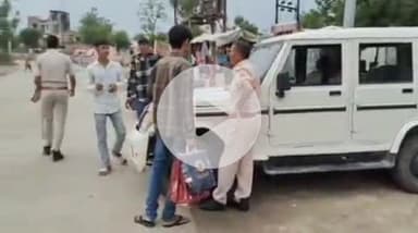 मारवाड़ जंक्शन: मारवाड़ जंक्शन मुख्य बाजार रोड पर थाना पुलिस ने यातायात नियम तोड़ने वाले 12 वाहनों के काटे चालान